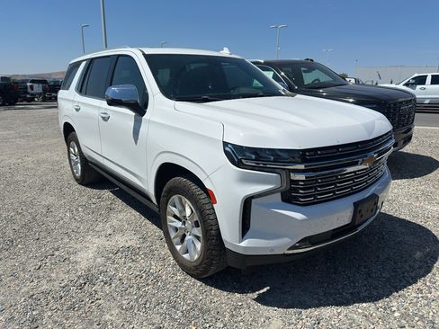 Used 2021 Chevrolet Tahoe Premier AWD/4WD image 2