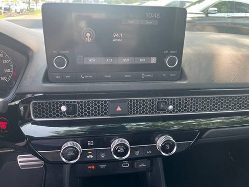 Used 2022 Honda Civic Sport image 12