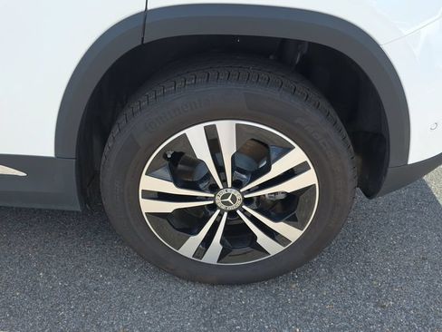 Certified 2025 Mercedes-Benz GLA 250 image 10