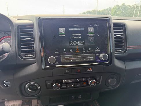 Used 2023 Nissan Frontier PRO-4X w/ Tow Package AWD/4WD image 11