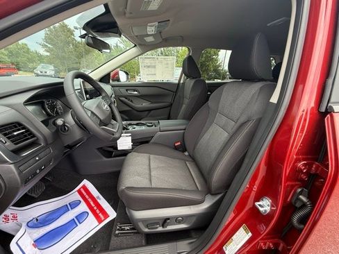 New 2026 Nissan Rogue SV image 12