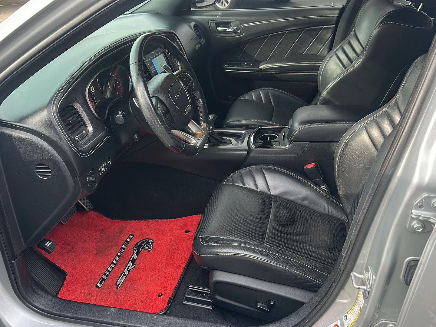 Used 2019 Dodge Charger SRT Hellcat w/ Harman/Kardon Audio Group RWD image 16