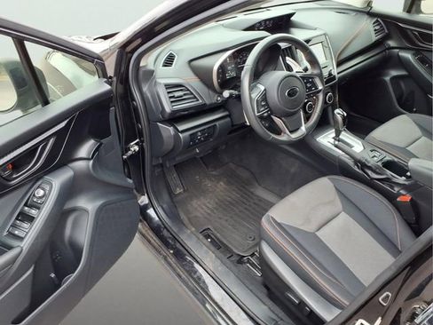 Used 2020 Subaru Crosstrek 2.0i Premium w/ Moonroof Package 2 image 10