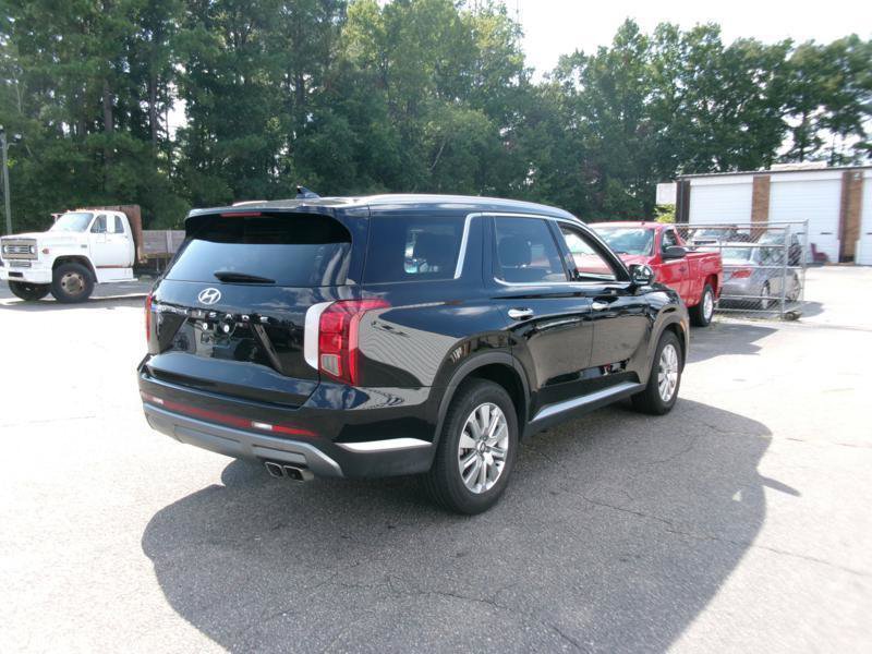 Used 2025 Hyundai Palisade SEL FWD image 6