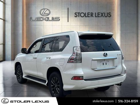Used 2020 Lexus GX 460 Premium w/ Premium Package AWD/4WD image 3