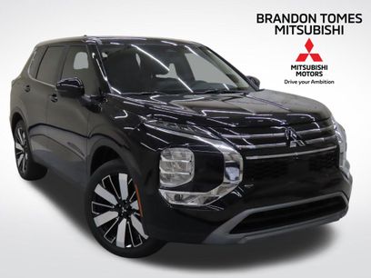 New 2025 Mitsubishi Outlander SE