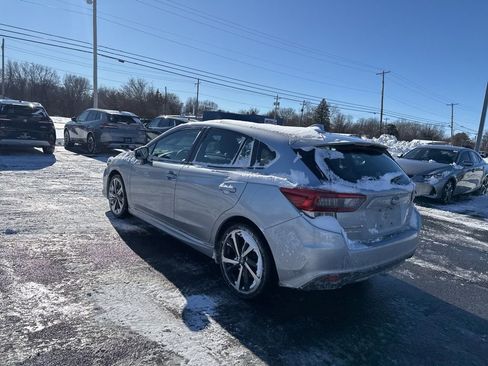 Used 2023 Subaru Impreza 2.0i Sport image 5