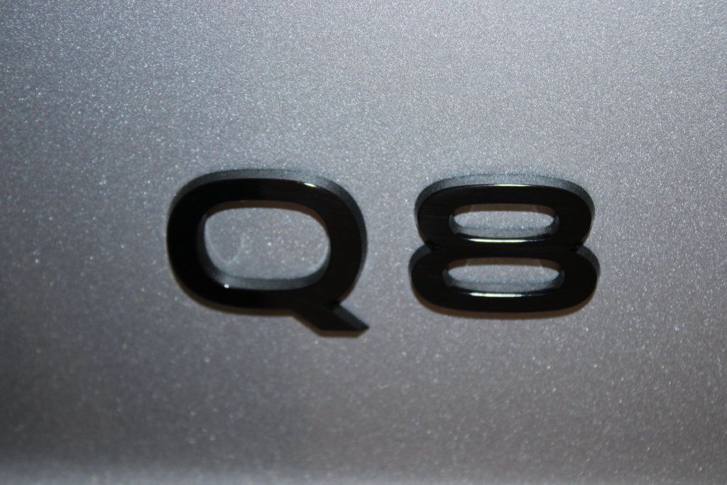 Used 2024 Audi Q8 Premium AWD/4WD image 24