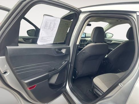 Used 2022 Ford Escape SE w/ Convenience Package image 19