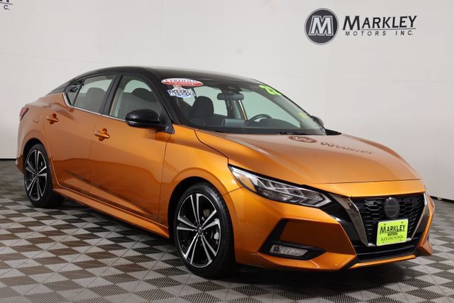 Used 2022 Nissan Sentra SR FWD image 1