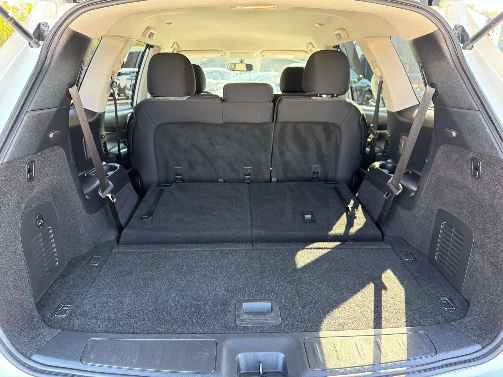 Used 2019 Nissan Pathfinder SV FWD image 21