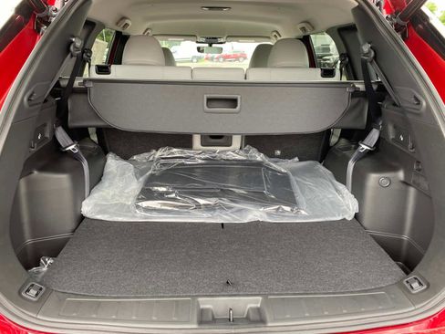 New 2025 Mitsubishi Outlander SE image 5