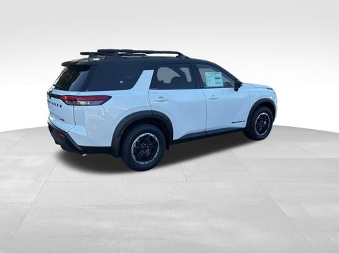 New 2026 Nissan Pathfinder Rock Creek AWD/4WD image 4
