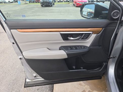 Used 2017 Honda CR-V EX-L image 10