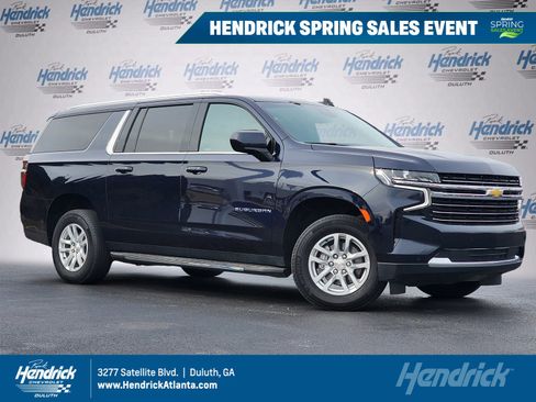 Used 2024 Chevrolet Suburban LT image 1