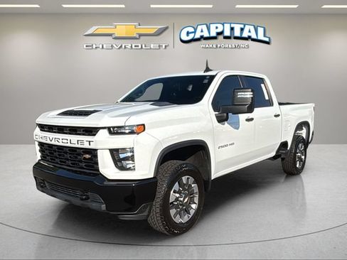 Used 2022 Chevrolet Silverado 2500 Custom w/ Custom Value Package AWD/4WD image 1