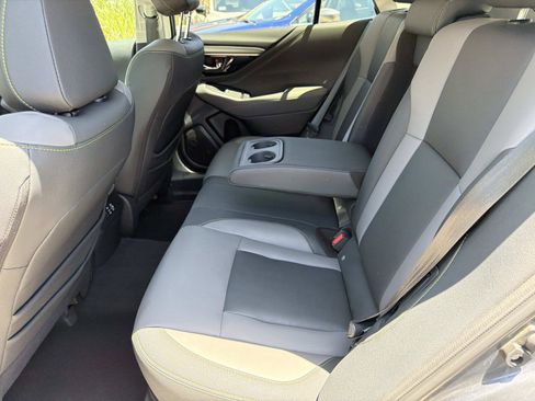 Certified 2024 Subaru Outback Onyx Edition AWD/4WD image 11