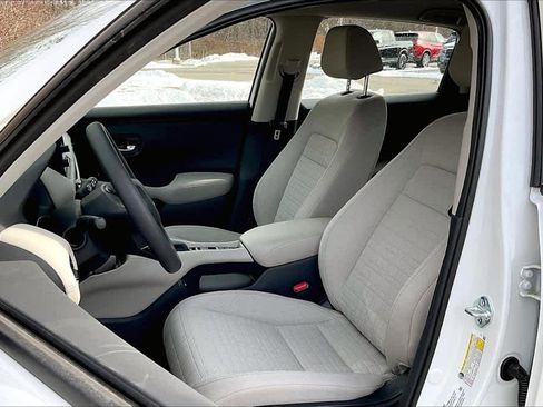 New 2026 Honda HR-V LX image 10