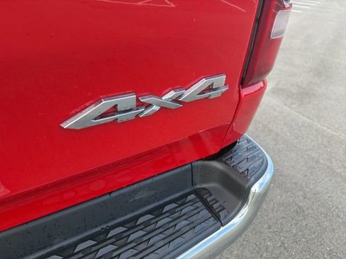 Used 2021 RAM 1500 Laramie w/ Off Road Group AWD/4WD image 11