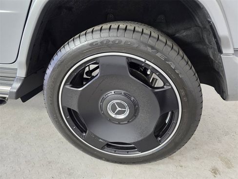 Used 2025 Mercedes-Benz G 63 AMG 4MATIC image 17