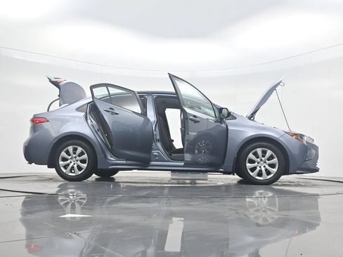 Used 2026 Toyota Corolla LE FWD image 43
