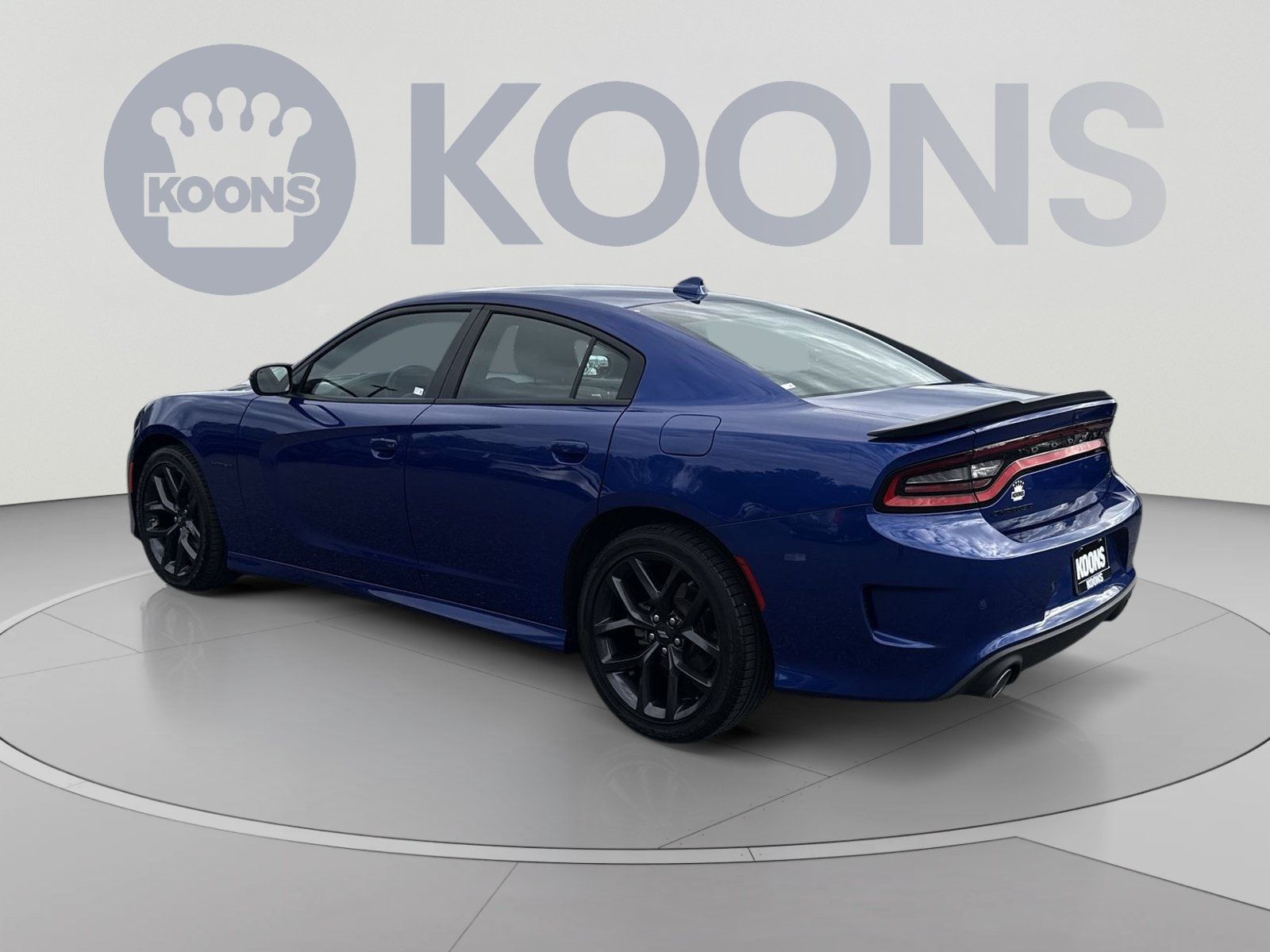 Used 2022 Dodge Charger R/T w/ Blacktop Package RWD image 8