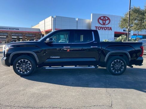 Used 2023 Toyota Tundra Limited image 7