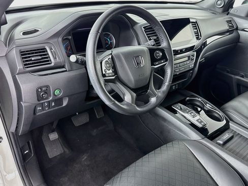 Certified 2019 Honda Passport Touring image 9