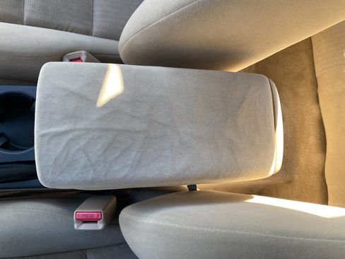 Used 2005 Honda Accord LX image 18