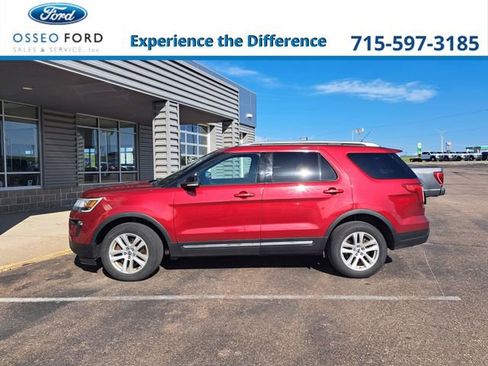 Used 2018 Ford Explorer XLT w/ Equipment Group 202A AWD/4WD image 1