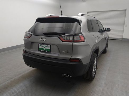Used 2019 Jeep Cherokee Latitude Plus w/ Cold Weather Group image 7