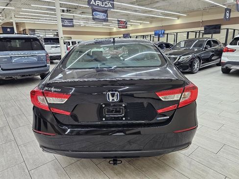 Used 2021 Honda Accord EX image 7