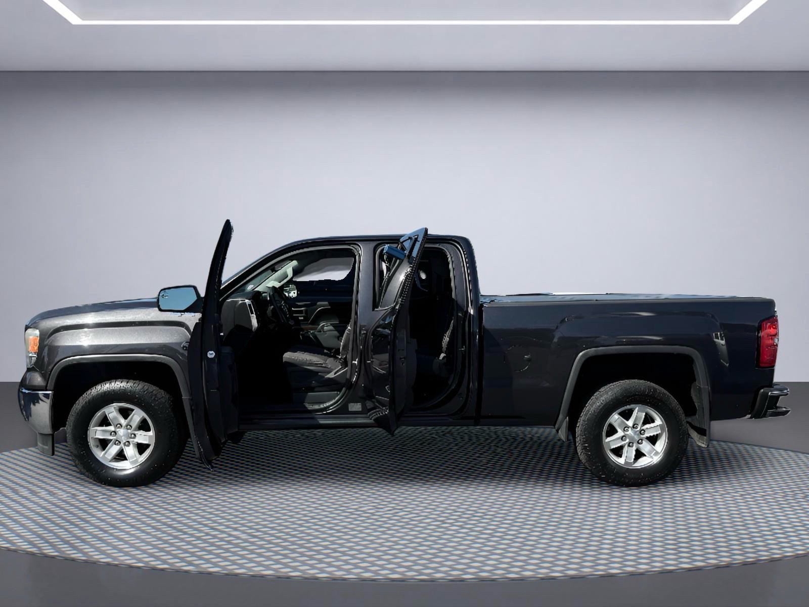 Used 2015 GMC Sierra 1500 SLE w/ SLE Value Package AWD/4WD image 12