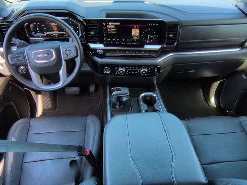 Used 2023 GMC Sierra 1500 SLT w/ SLT Premium Package RWD image 20