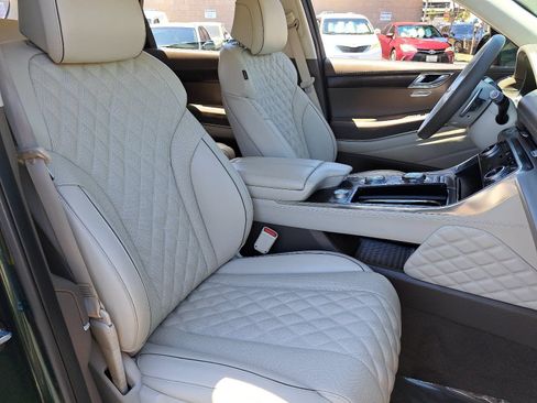 Used 2023 Genesis GV80 3.5T w/ Prestige Package AWD/4WD image 10
