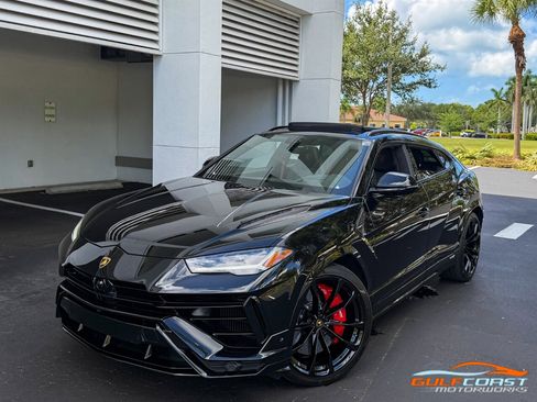 Used 2024 Lamborghini Urus S image 7