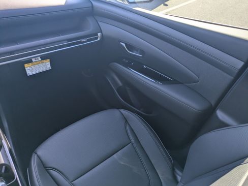 New 2026 Hyundai Tucson Limited image 21