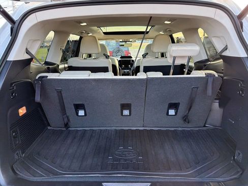 Used 2022 Subaru Ascent Limited w/ Technology Package image 11