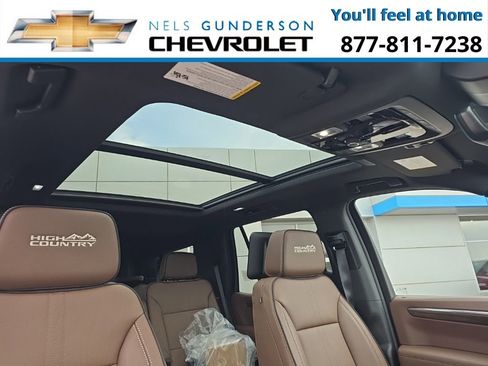 New 2026 Chevrolet Tahoe High Country AWD/4WD image 11