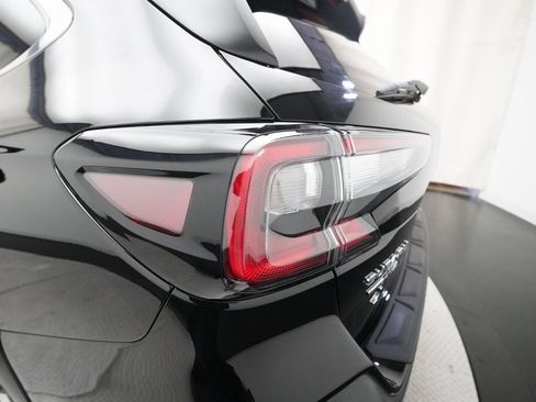 Certified 2025 Subaru Outback Premium w/ Popular Package #1A image 32