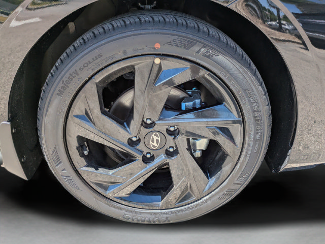 New 2026 Hyundai Elantra Sport FWD image 30