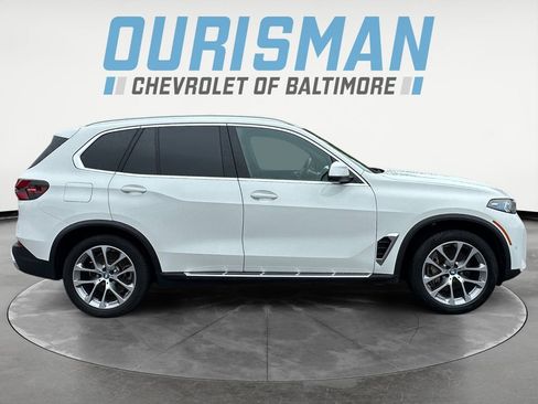 Used 2025 BMW X5 xDrive50e AWD/4WD image 7