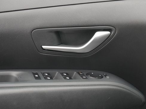 Used 2025 Hyundai Tucson SEL FWD image 30