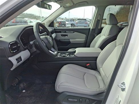 New 2025 Honda Pilot EX-L image 11
