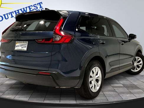 Used 2024 Honda CR-V LX image 6