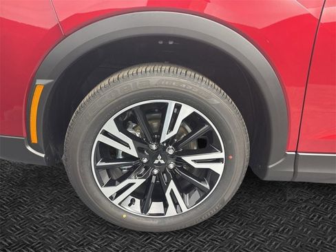 New 2026 Mitsubishi Eclipse Cross SE image 14