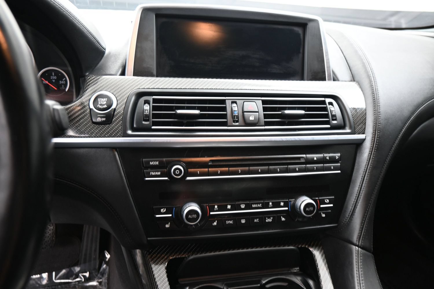 Used 2014 BMW M6 Coupe RWD image 16