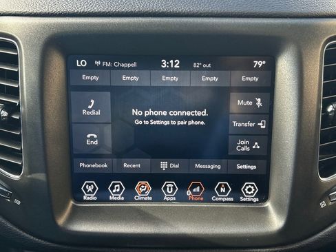 Used 2018 Jeep Compass Trailhawk w/ Cold Weather Group image 38