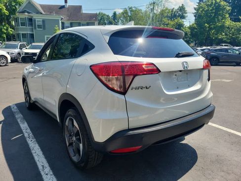 Used 2018 Honda HR-V EX image 6