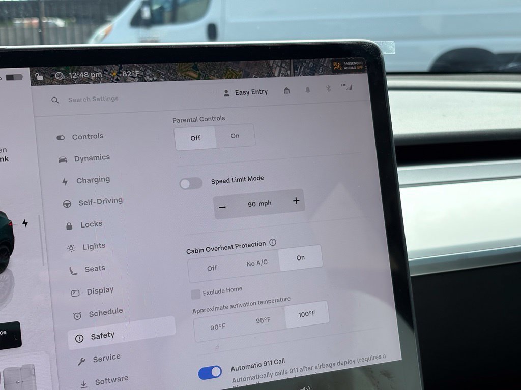 Used 2025 Tesla Model Y Performance AWD/4WD image 23